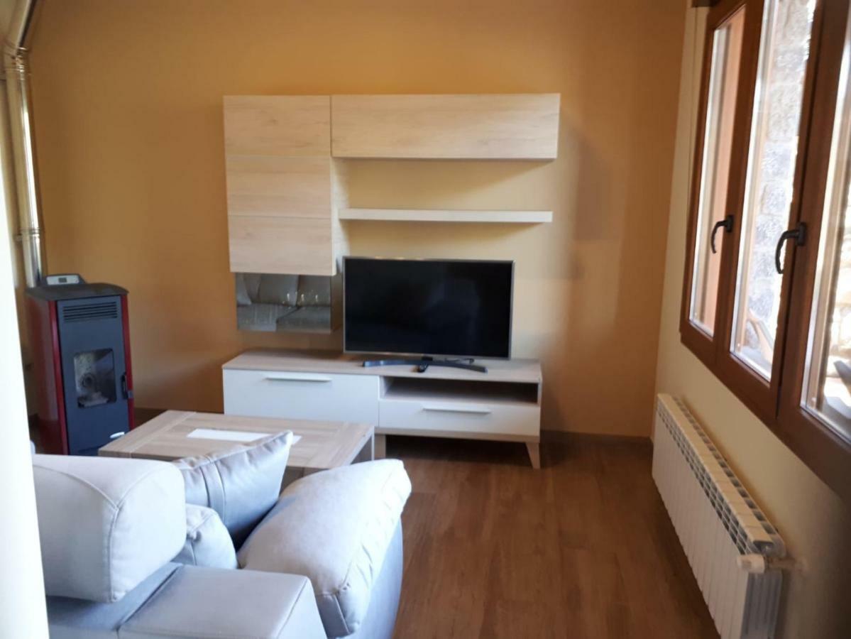 Apartamentos Camino Santo Toribio Mieses Bagian luar foto