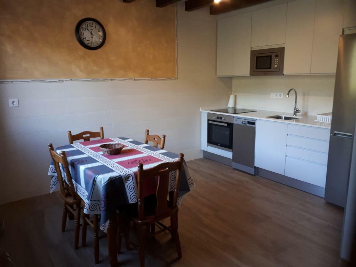 Apartamentos Camino Santo Toribio Mieses Bagian luar foto